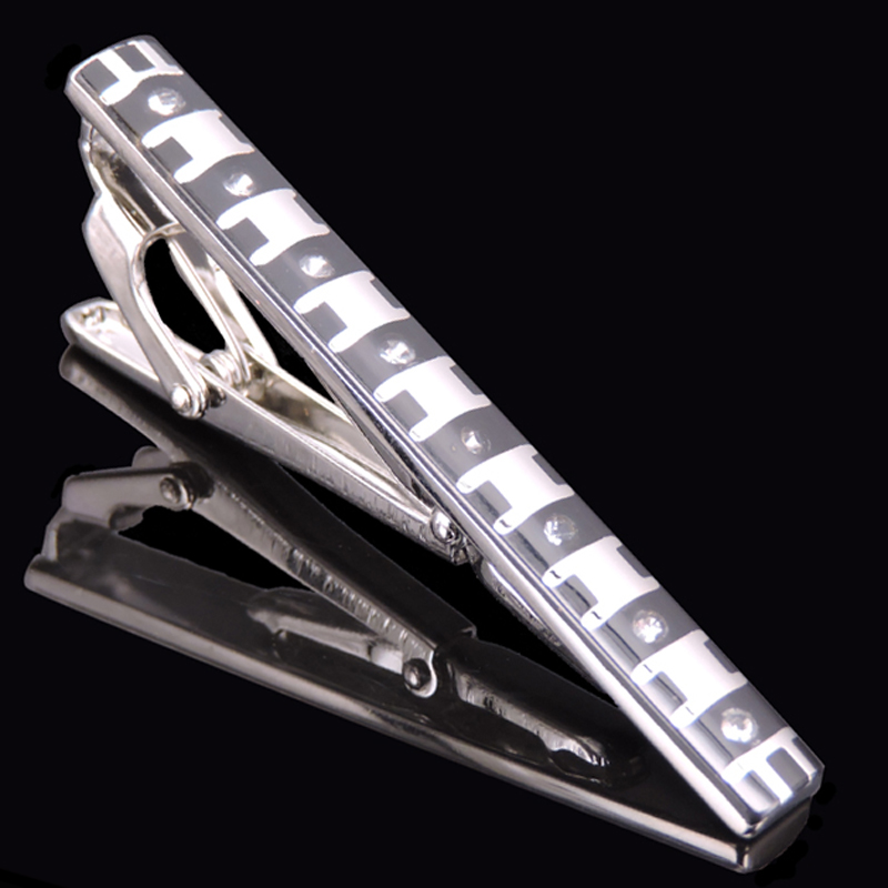 Clip de corbata de cristal de  - Men'S Luxury Formal Wear Brands reseña y precio